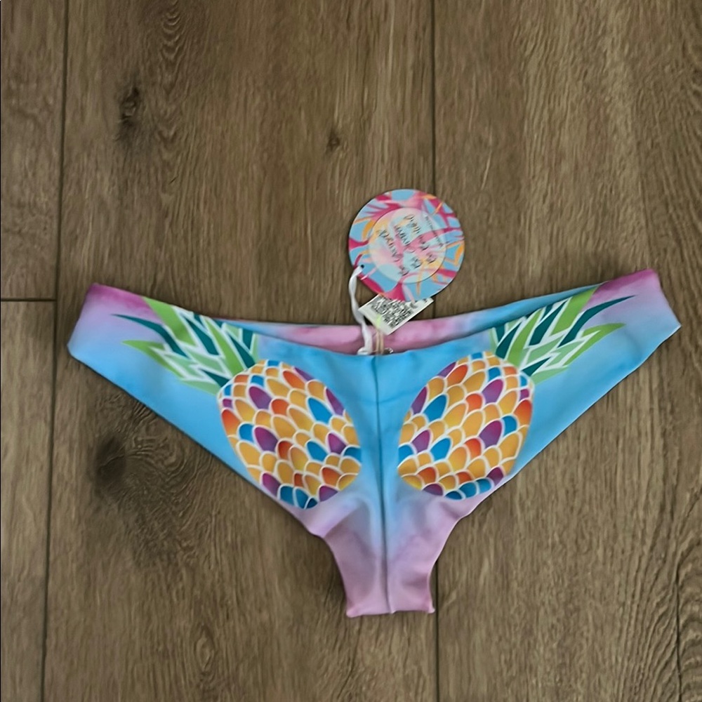 Moana Bikini Pineapple Bottoms NWT